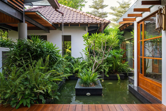 Unique Garden